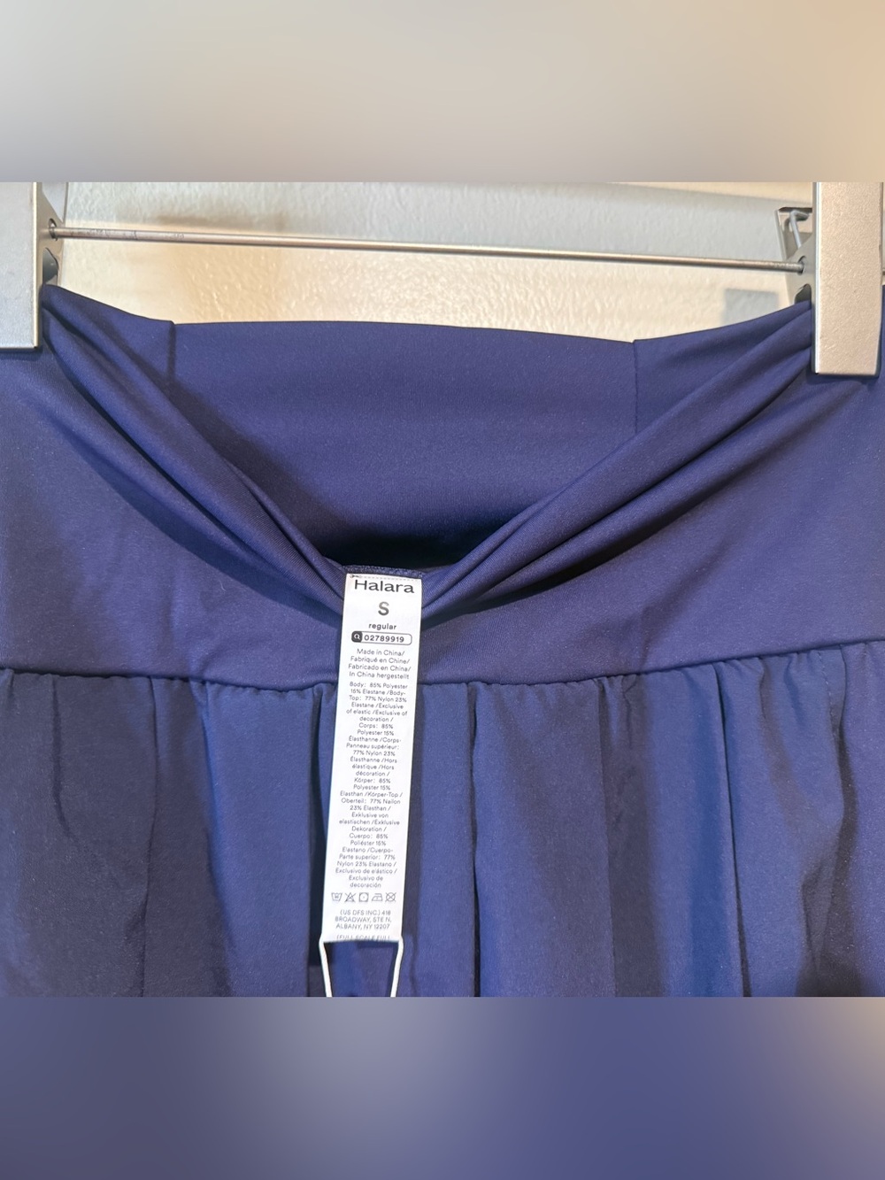 Halara Breezeful High Waisted Pleated 2-in-1 Side & Pocket Asymmetric Hem mini - Picture 10 of 13